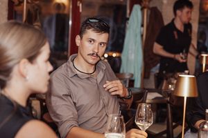 Kerámiafestő workshop, Budapest: Résztvevők a vacsorán